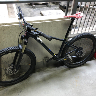 MTB ベースフレームはGIANT FATHOM カスタム車 MTB ベースフレームはGIANT FATHOM カスタム車