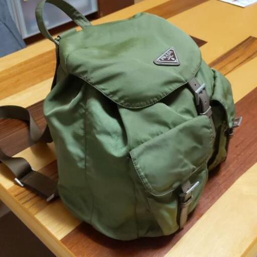 【訳ありにつきお値打ちです！】PRADA ナイロンリュック（カーキ） 訳ありにつきお値打ちです！】PRADA ナイロンリュック（カーキ） 楽天