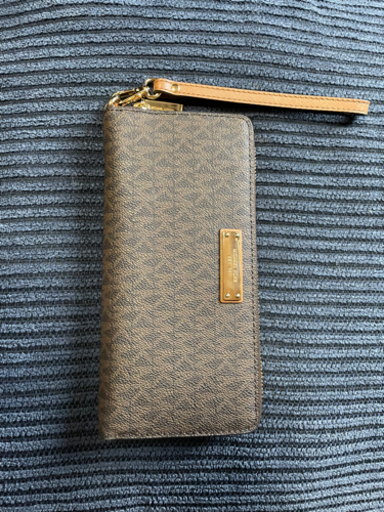 (美品)マイケルコースの財布売ります！