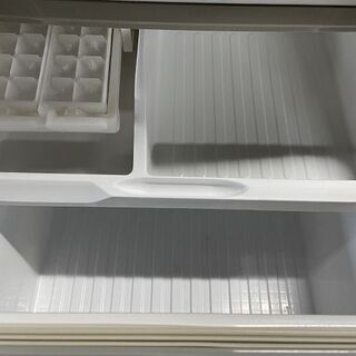 【簡易清掃済み】SHARP ３ドア冷蔵庫 SJ-WA35P-S シルバー 動作確認済み 早いもの勝ち！ 配送OK 引取歓迎