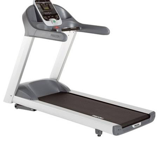 業務用ランニングマシン　precor946i