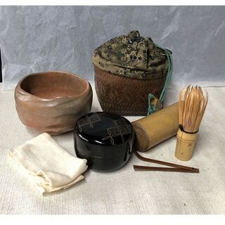 e321 茶箱 谷川哲山 作 共箱 桑 利休箱 抹茶碗 五良大甫呉祥瑞造 茶道具