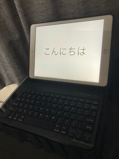 iPad Wi-Fi 32GB 2019(第七世代) キーボードセット
