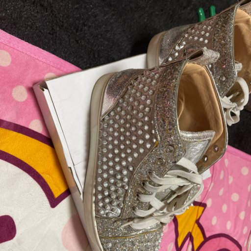 靴 Christian Louboutin