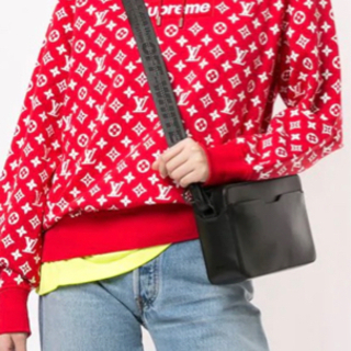 supreme✖︎VUITTON 限定パーカーL