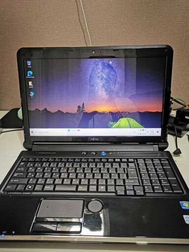 6ヶ月保証　格安 「ハイパフォーマンス」FUJITSU LIFEBOOK AH56/DN