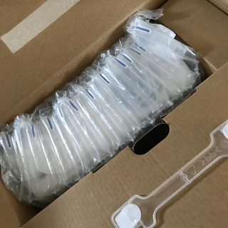 【新品未使用】プロジェクター 6500lm 小型 WiFi ホームプロジェクター 1920×1080P最大解像度 HIFIスピーカー ズーム機能 USB/HDMI/AV/VGA対