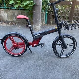 AI機能付きのチェーンレス折り畳み式電動アシスト自転車です