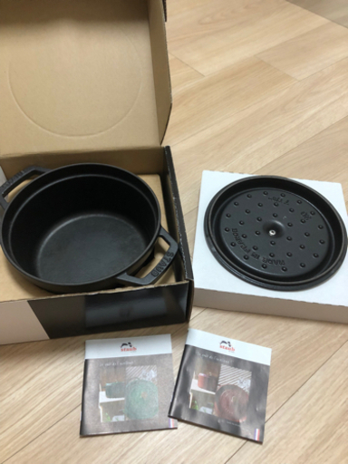 【staub ストウブ】ココット 黒20cm