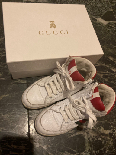 ⭐︎一回使用⭐︎ GUCCI グッチ キッズ スニーカー29サイズ 約18.5