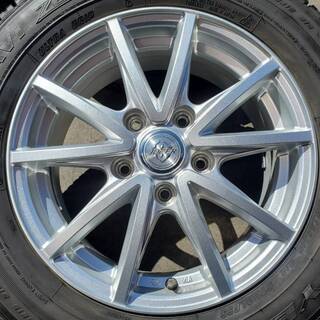 Ｊｏｋｅｒ　１５インチ　スタッドレス　ノア、ＶＯＸＹ，ステップワゴン