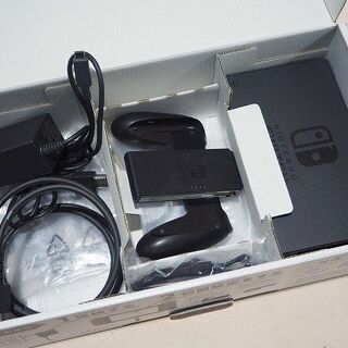 苫小牧バナナ】ジャンク品!!任天堂/NINTENDO HAC-S-KAAAA スイッチ