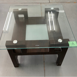 【ネット決済】ガラステーブル　W64.5×D 64.5×H45