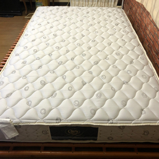 🌈【送料無料】サータ セミダブルサイズマットレス