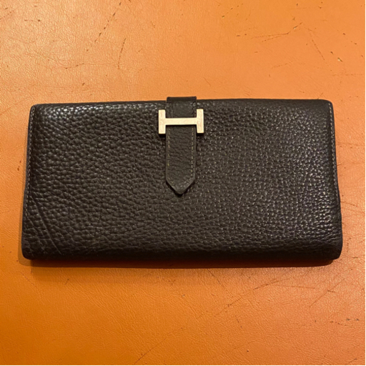エルメス長財布シルバー金具×黒