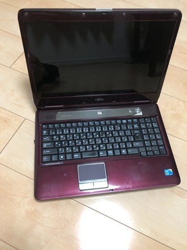 FUJITSUノートパソコン