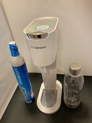 ソーダストリーム　sodastream　ホワイト　未使用