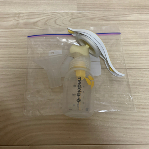 メデラ　手動　搾乳機