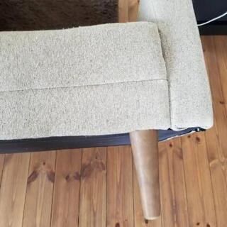 プリーツプリーズpleatspleaseカーディガン黒-引き取り限定　値下げしてます　レトロモダンソファー　3人掛け