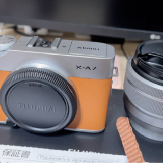 FUJI FILM X-A7 レンズキット CAMEL xa7レンズ付き