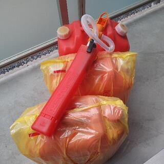 コロナ　石油ファンヒーター　10～13畳用　ポリタンクおまけつき