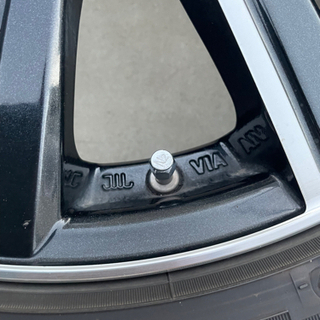 ウェッズ　レオニス　SL 16インチ　5J 4穴　100 +45 165/50/16