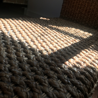 アジアン風ガラステーブル