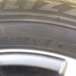 スタッドレスタイヤホイール４本セット 195/65R15