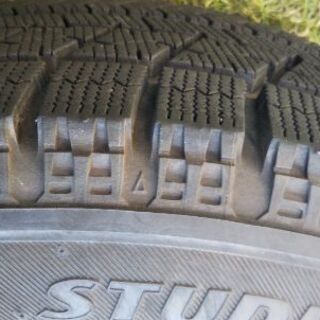 スタッドレスタイヤホイール４本セット 195/65R15
