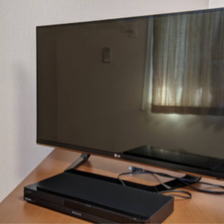 取引中】【最終値下げ】42型テレビ、BluRayレコーダー、Chromecastセット