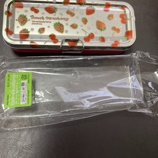 缶ペンケースの中古が安い 激安で譲ります 無料であげます ジモティー