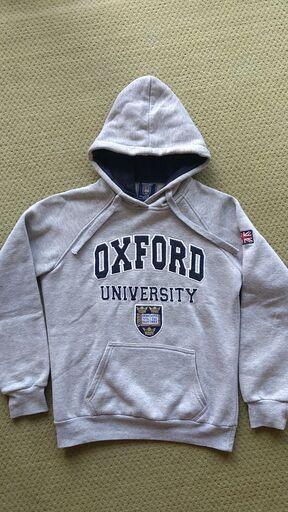 B 現地購入品 オックスフォード大学 プルオーバーパーカー サイズm Michi 姪浜のキッズ用品 子供服 の中古あげます 譲ります ジモティーで不用品の処分