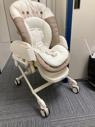 美品　ネムリラ　オートスイング機能