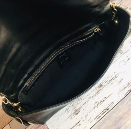 希少⭐︎【TOMASINI】ハラコ　チェーンショルダーバック 希少⭐︎【TOMASINI】ハラコ チェーンショルダーバック