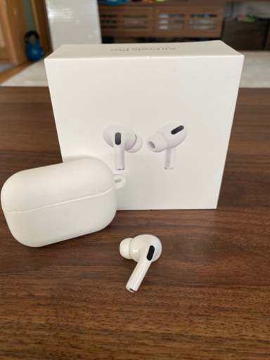 airpods pro (使用回数4回)