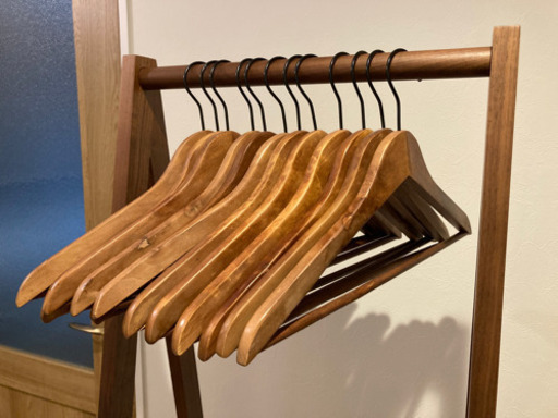 受渡者確定 Ikea 木製ハンガー ブラウン 廃盤 Pooco 中村橋の家具の中古あげます 譲ります ジモティーで不用品の処分