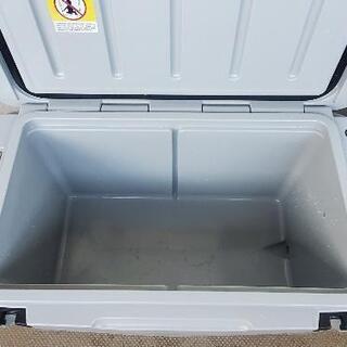アイスランドクーラー　クーラーボックス45