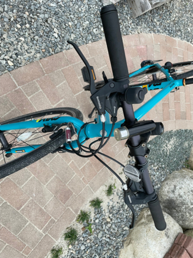 ブリジストン cylvaf24 クロスバイク ブルー ブリヂストン CYLVAF24