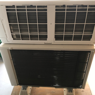 名古屋市郊外配送可能】三菱 5.6kwルームエアコン MSZ-BKR5620S-W 2021年製
