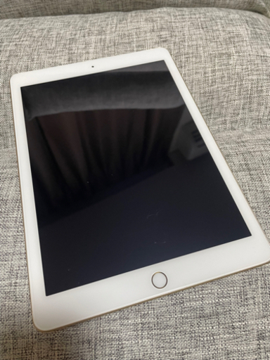 Apple iPad 第5世代 Wi-Fi+Cellular  ゴールド　限定価格