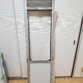 窓用エアコン(Haier JA-16V)、ウィンドウエアコン延長枠(JA-E16D)