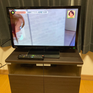 TOSHIBA REGZA 23型テレビ　テレビ台 TOSHIBA REGZA 23型テレビ テレビ台