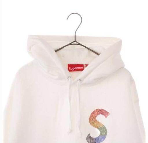 SUPREME (シュプリーム)パーカー【手渡しのみ、9/30まで】