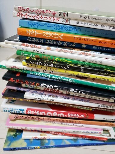 絵本82・ゾロリ8・親用4計104冊。