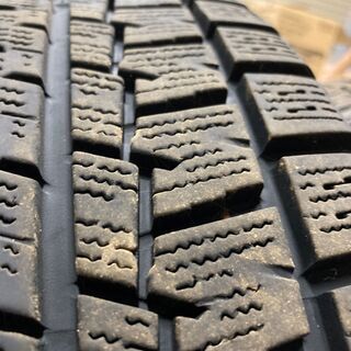 タイヤ、ホイール 175/65/R15 クムホ スタッドレス 2016年製