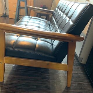 ■5651■カリモク60 ソファ 2人掛け 2シーター レトロ ヴィンテージ調 KARIMOKU 椅子