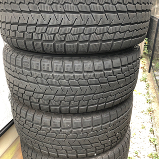 スタッドレス　285/60R/18 ランクル200