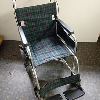 MiKi ミキ MPCN-46JD 軽量 車いす アルミ製 車椅子 介助用 背折れ 車輪ストッパー付き