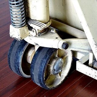 山口)下松市より TCM(東洋運搬機) ハンドリフト ハンドパレット