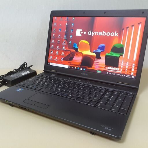 【取引中です】☆SSD搭載で快適☆　TOSHIBA　dynabook　i5　Wi-Fi　マルチ　テンキー　15インチ　Windows10